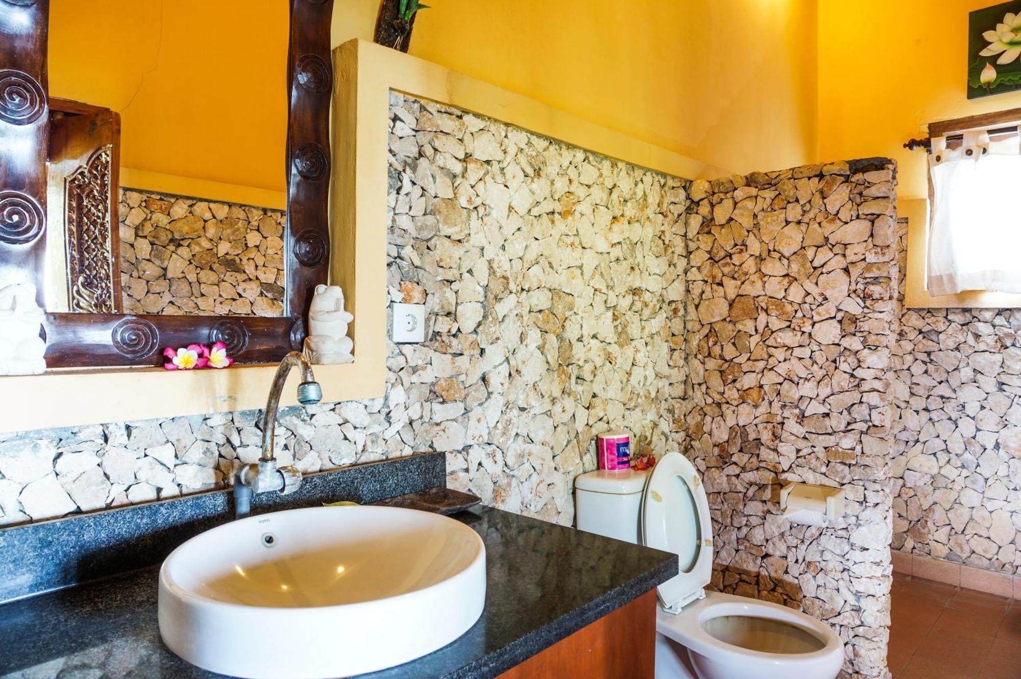 Oka 7 Bungalow Nusa Lembongan  Phòng bức ảnh